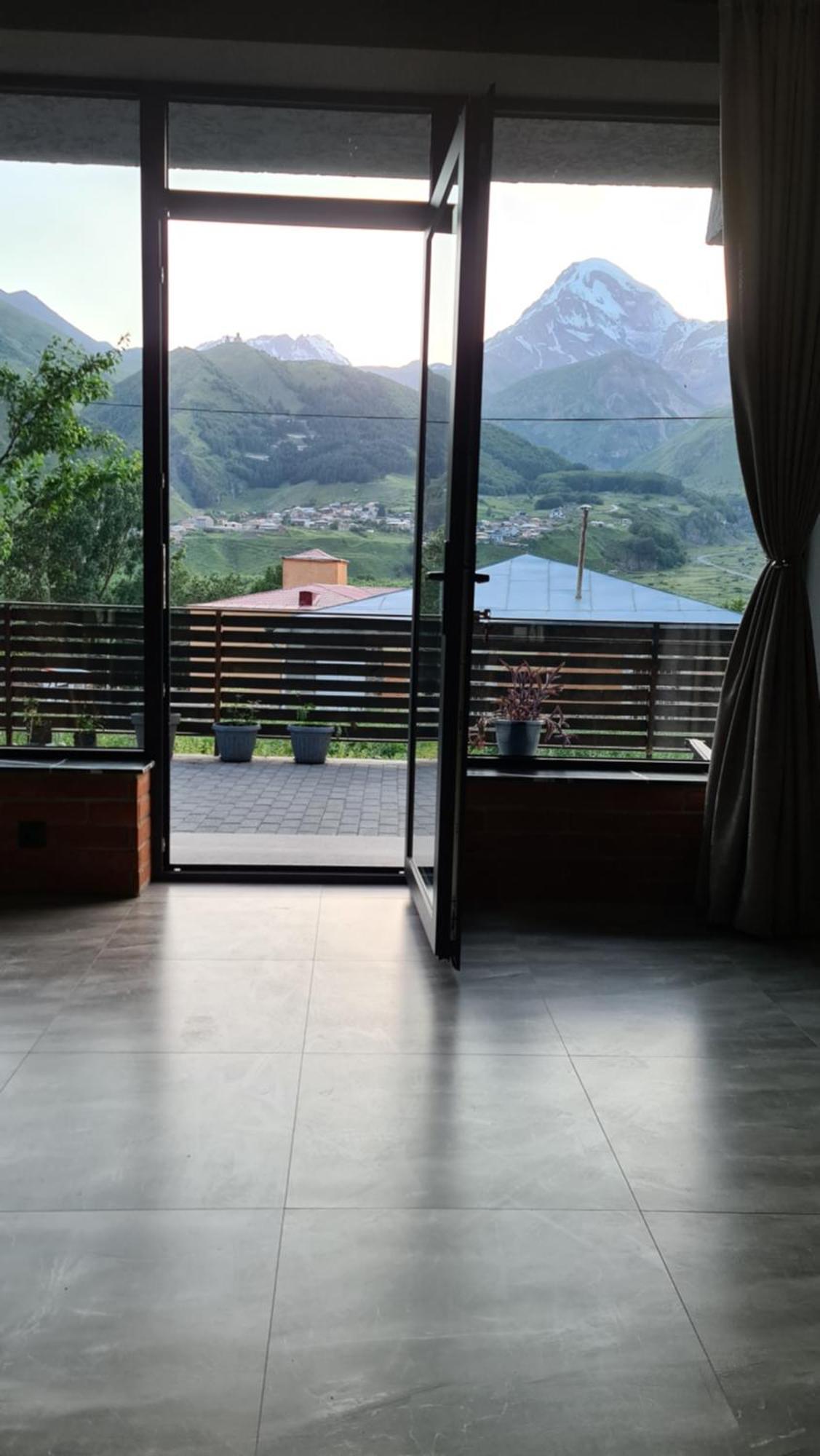 Best view Kazbegi Zewnętrze zdjęcie